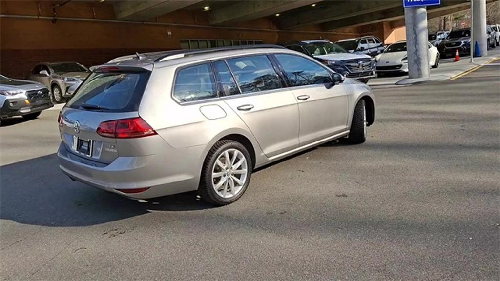 used 2017 Volkswagen Golf SportWagen car, priced at $11,999