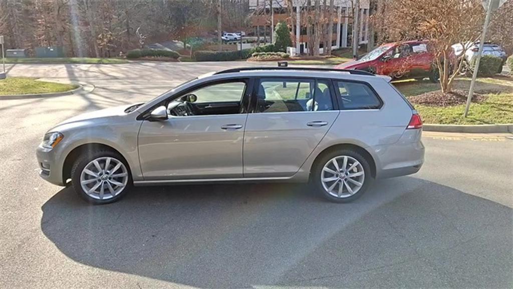 used 2017 Volkswagen Golf SportWagen car, priced at $11,999