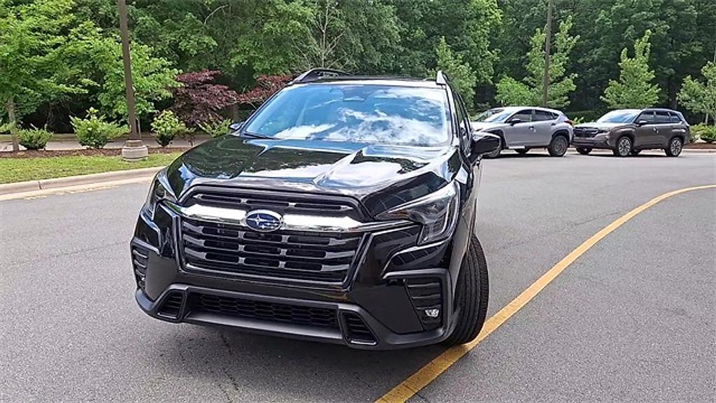 new 2025 Subaru Ascent car, priced at $48,435