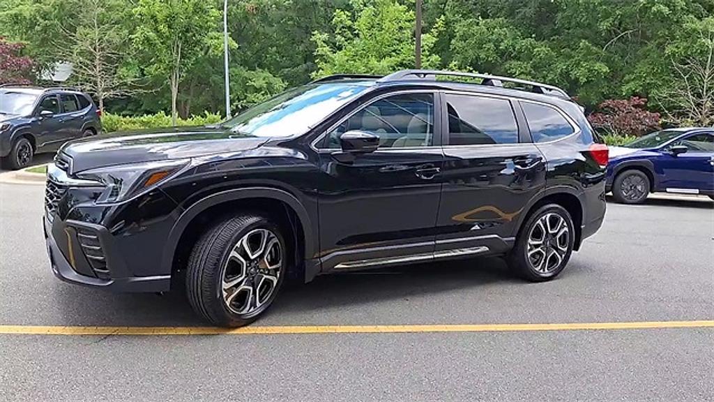new 2025 Subaru Ascent car, priced at $48,435
