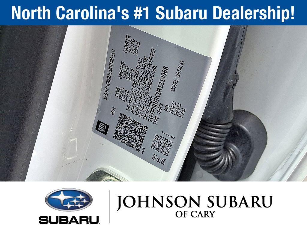 used 2024 GMC Canyon car, priced at $34,998