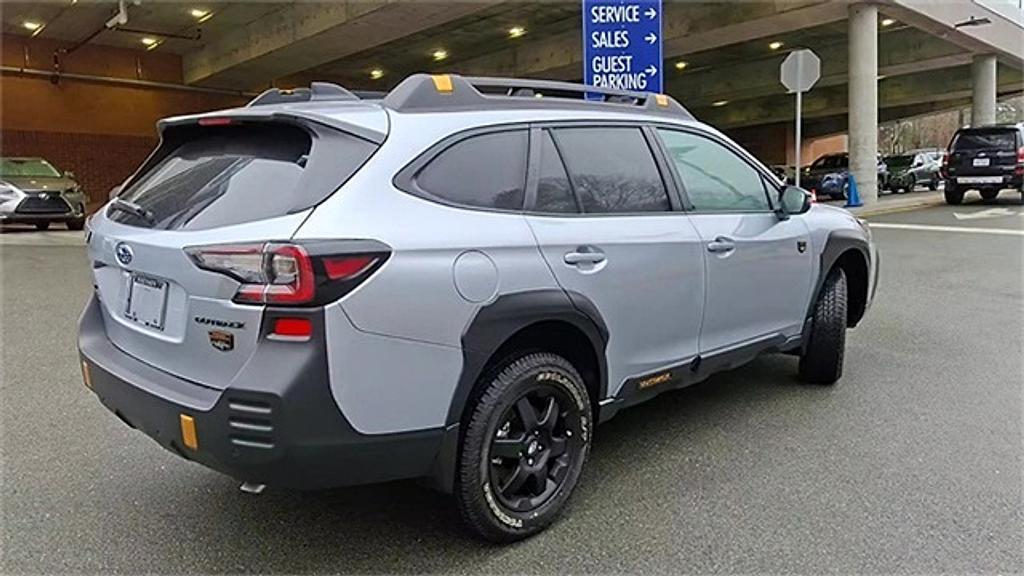 new 2025 Subaru Outback car, priced at $44,336