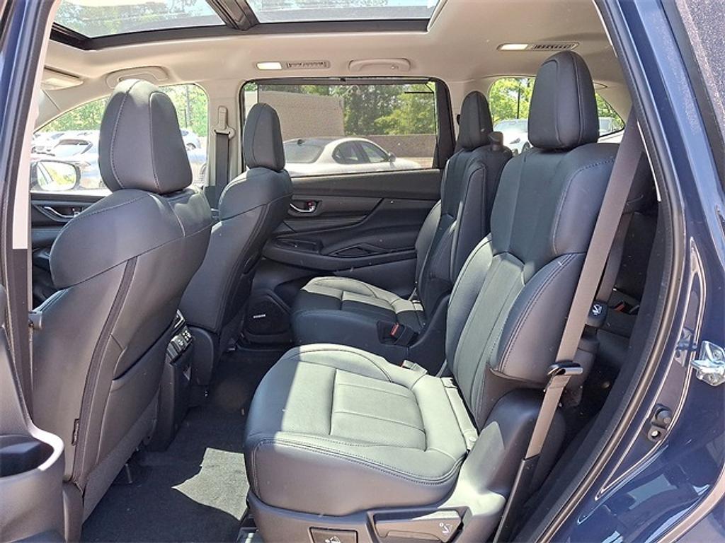 new 2025 Subaru Ascent car, priced at $52,277