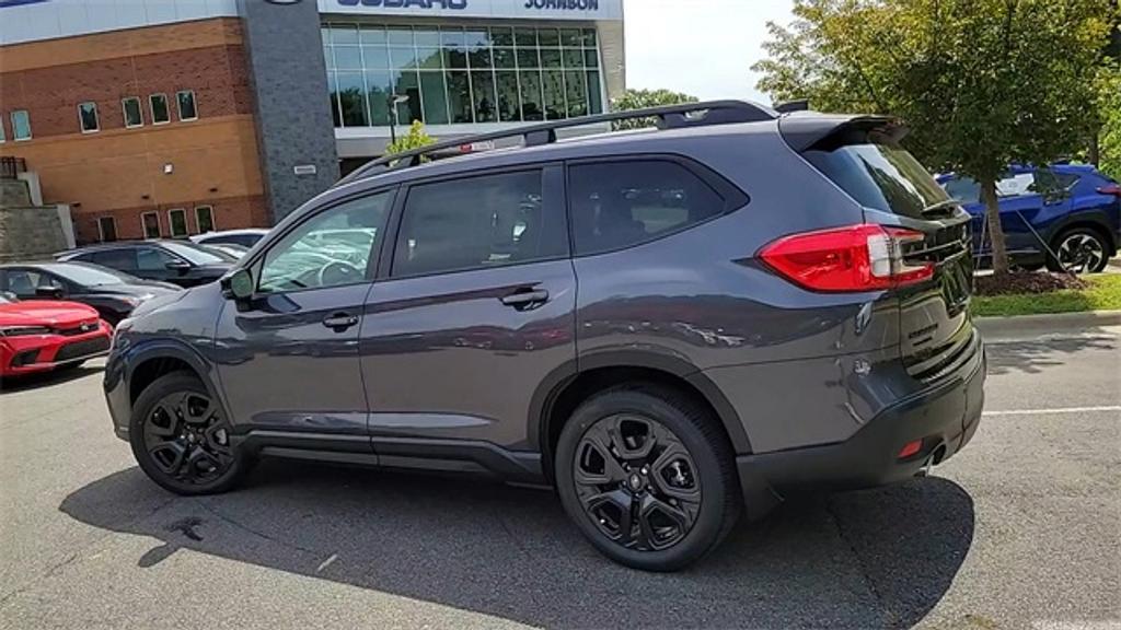 new 2024 Subaru Ascent car, priced at $44,257