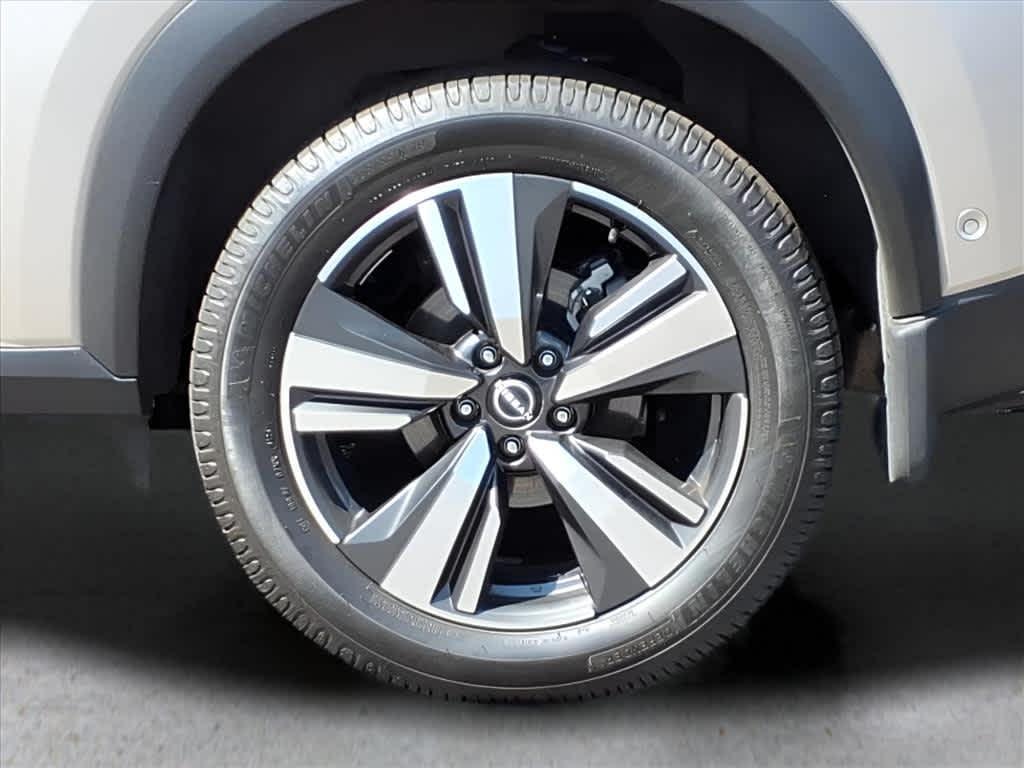 used 2022 Nissan Rogue car, priced at $23,462