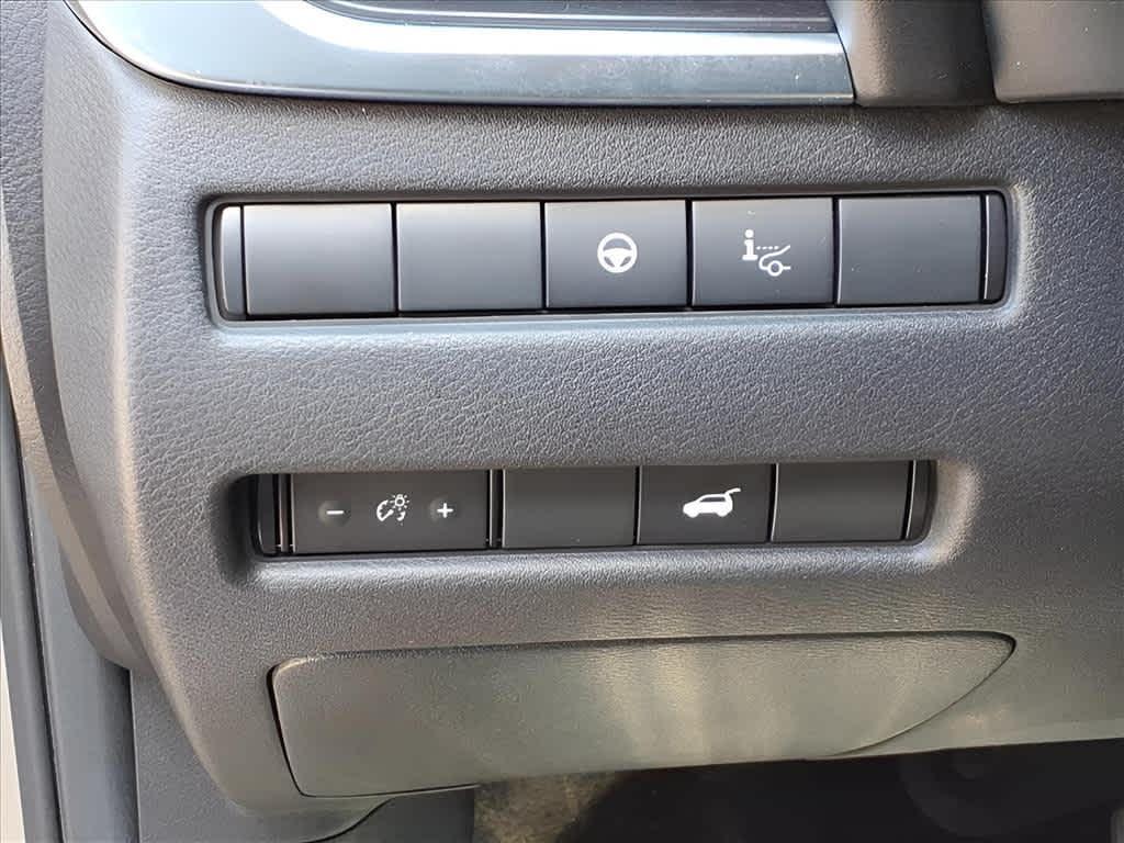 used 2022 Nissan Rogue car, priced at $23,462