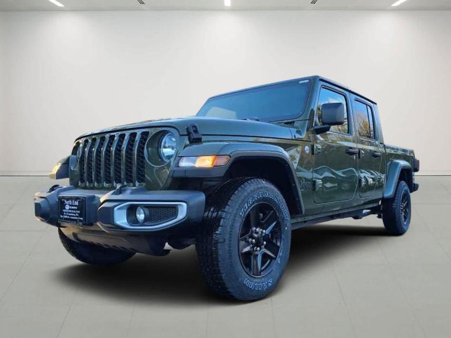 used 2021 Jeep Gladiator car, priced at $32,987