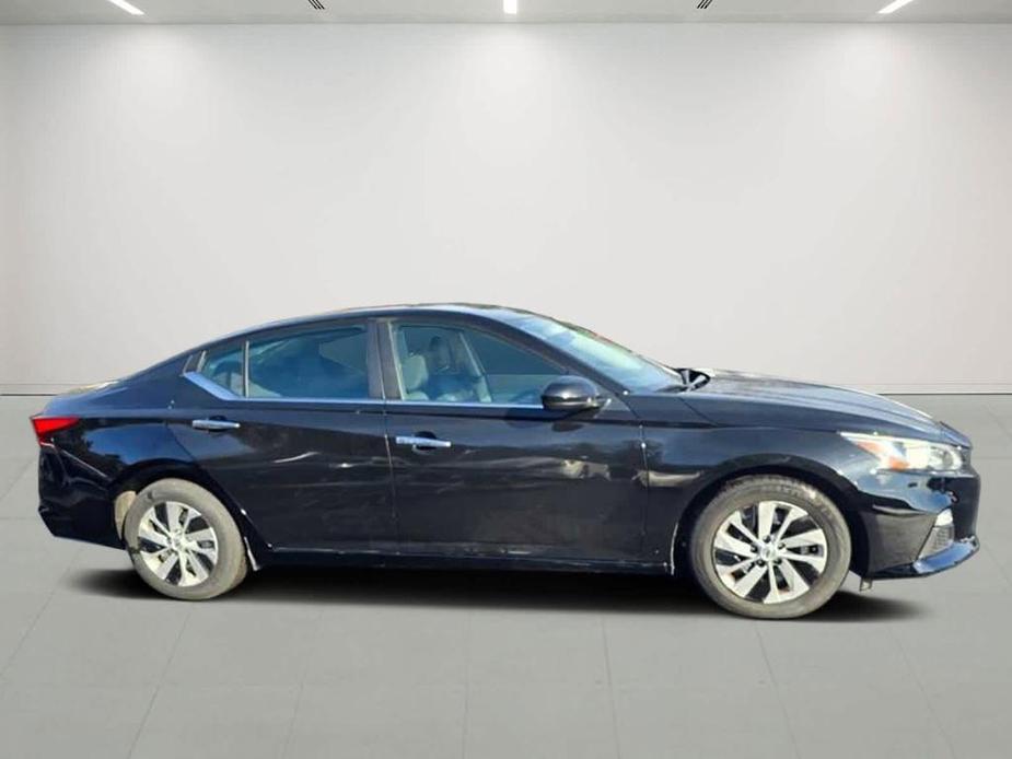 used 2019 Nissan Altima car, priced at $13,487