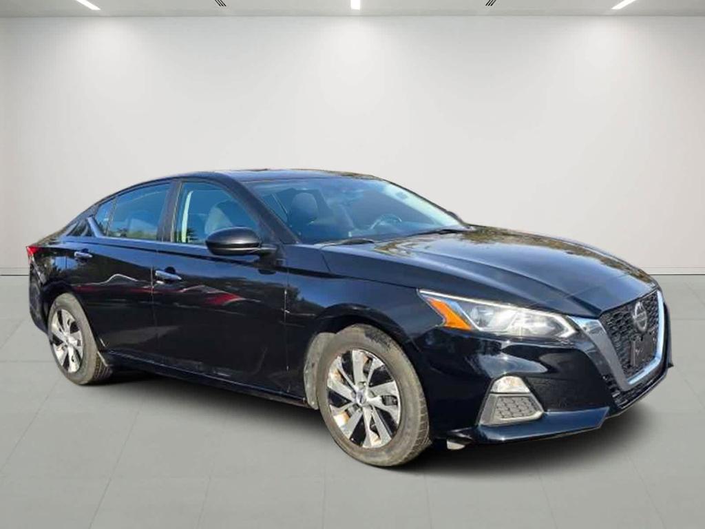 used 2019 Nissan Altima car, priced at $13,487