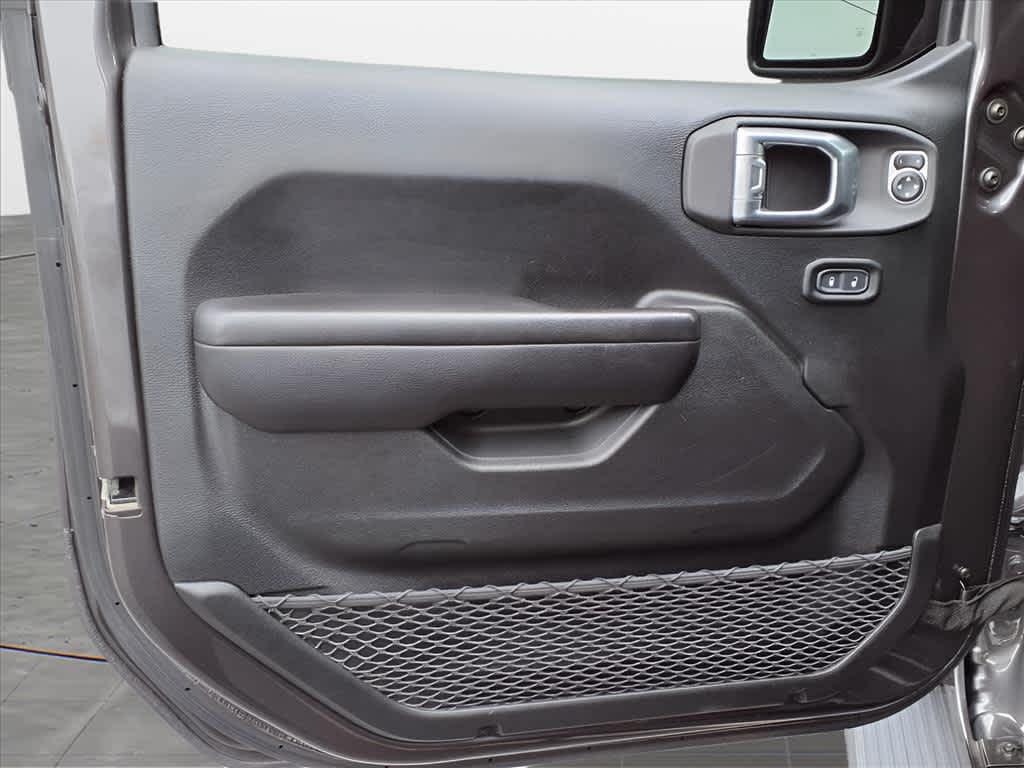 used 2021 Jeep Wrangler Unlimited car, priced at $32,972
