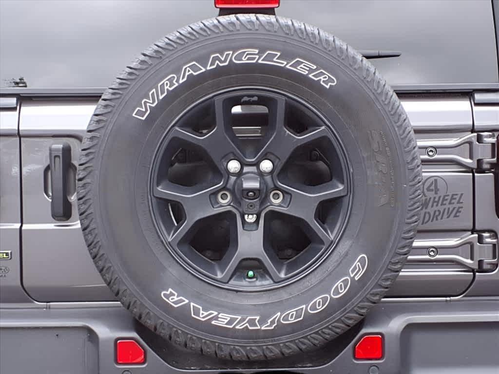 used 2021 Jeep Wrangler Unlimited car, priced at $32,972