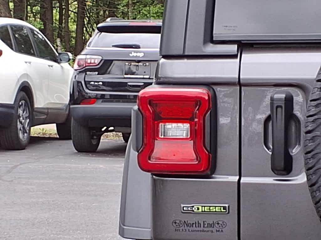used 2021 Jeep Wrangler Unlimited car, priced at $32,972