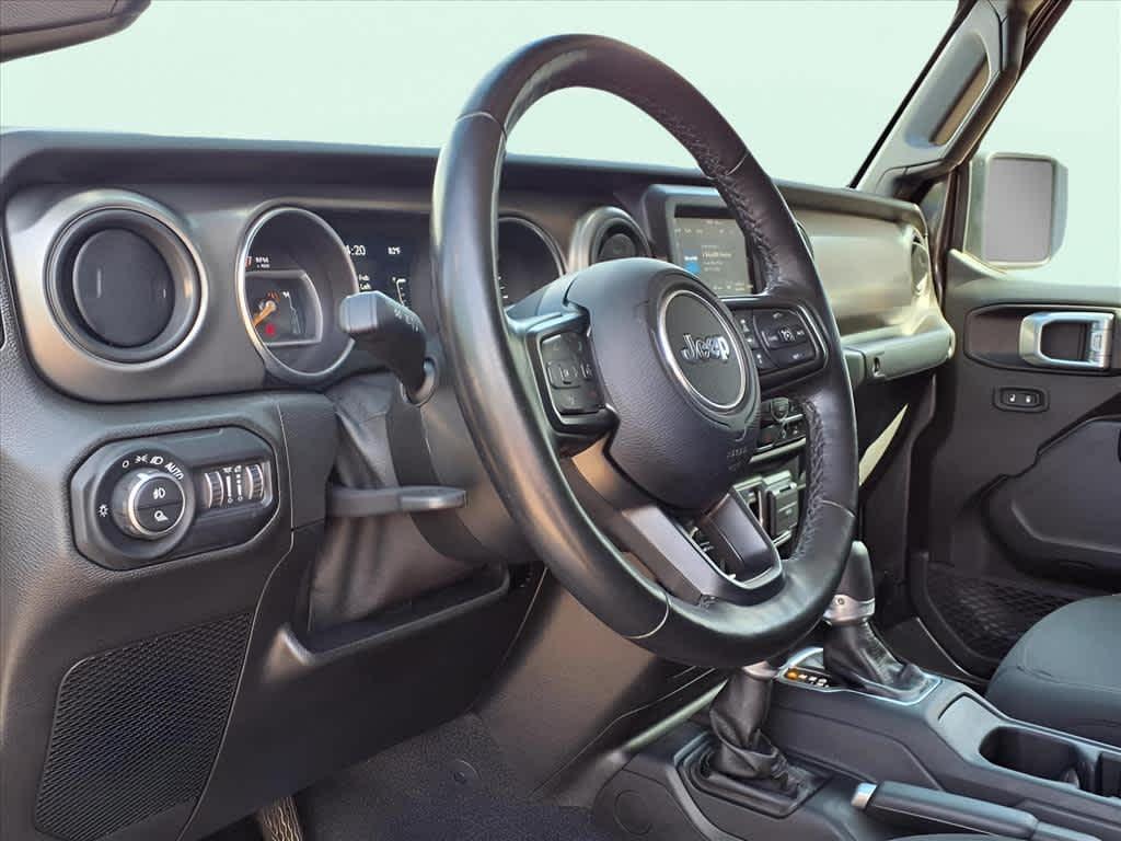 used 2021 Jeep Gladiator car, priced at $24,998