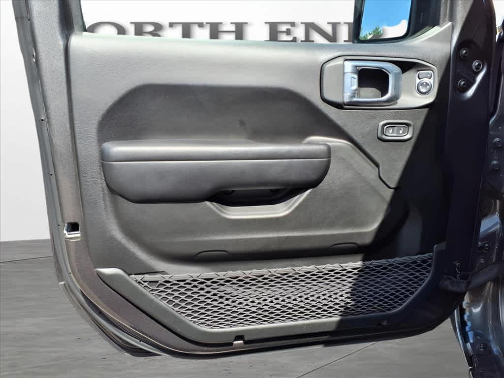 used 2021 Jeep Gladiator car, priced at $24,998