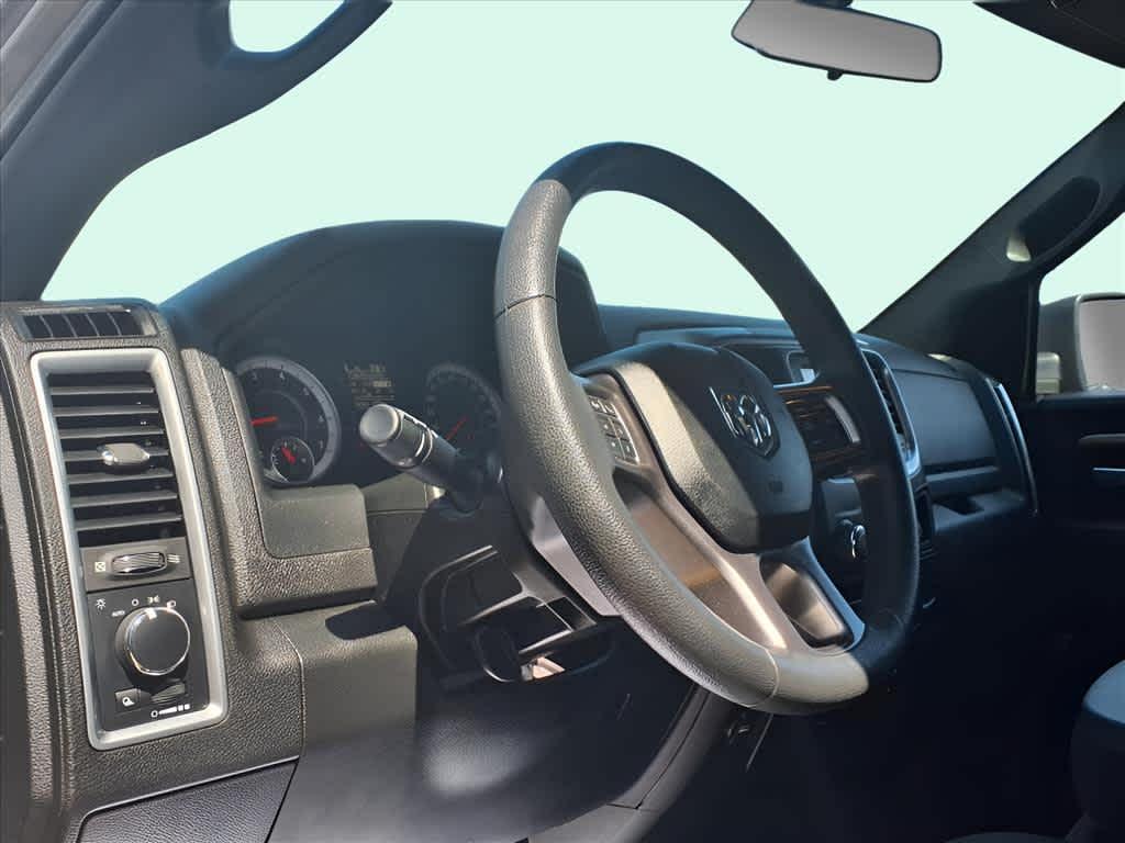 used 2022 Ram 1500 Classic car, priced at $31,928