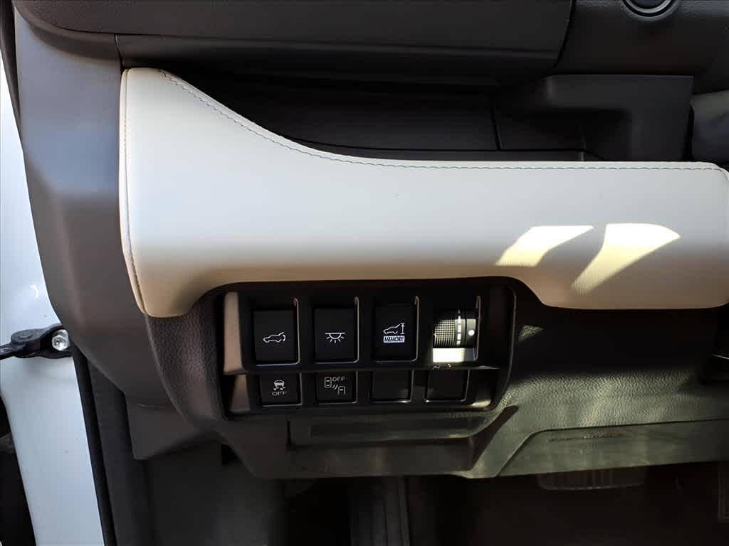 used 2022 Subaru Ascent car, priced at $33,658