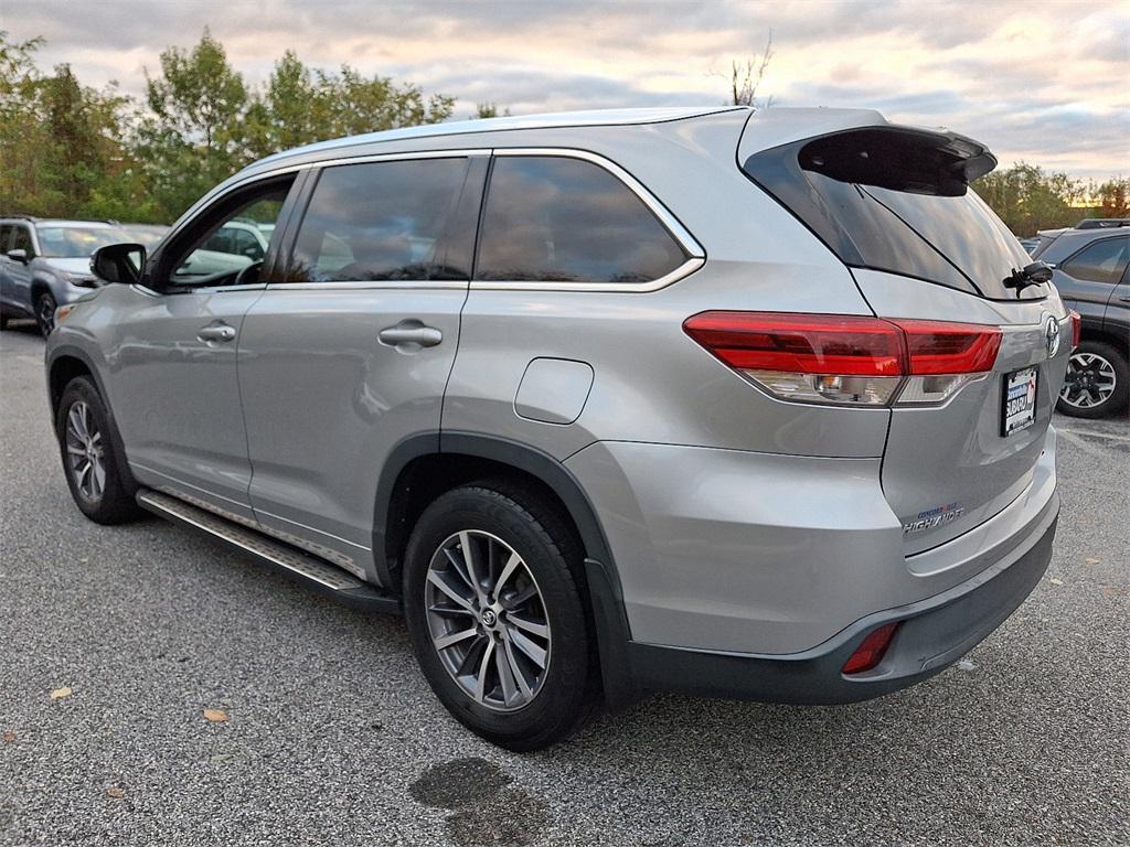 used 2017 Toyota Highlander car, priced at $22,500