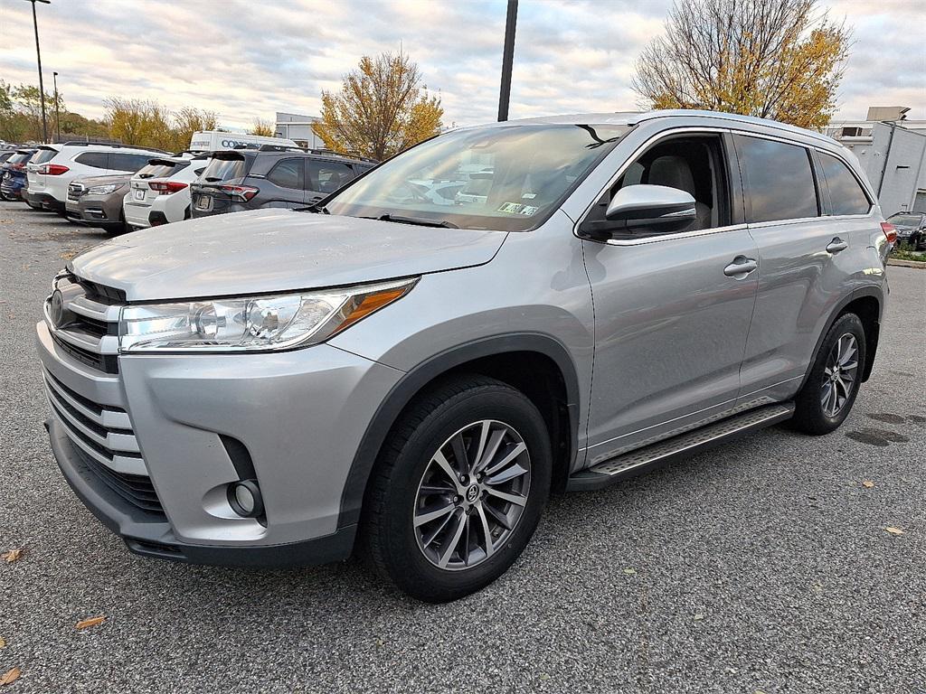used 2017 Toyota Highlander car, priced at $22,500