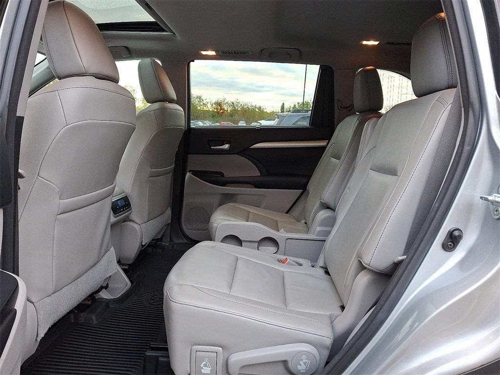 used 2017 Toyota Highlander car, priced at $22,500