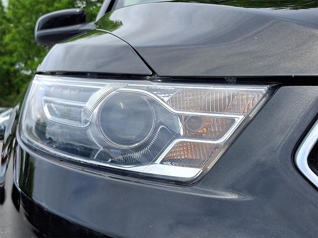 used 2015 Ford Taurus car, priced at $11,750