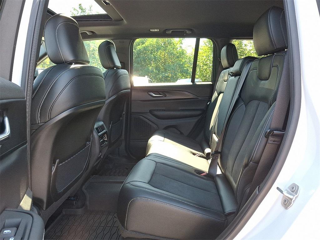 used 2025 Jeep Grand Cherokee car, priced at $37,500