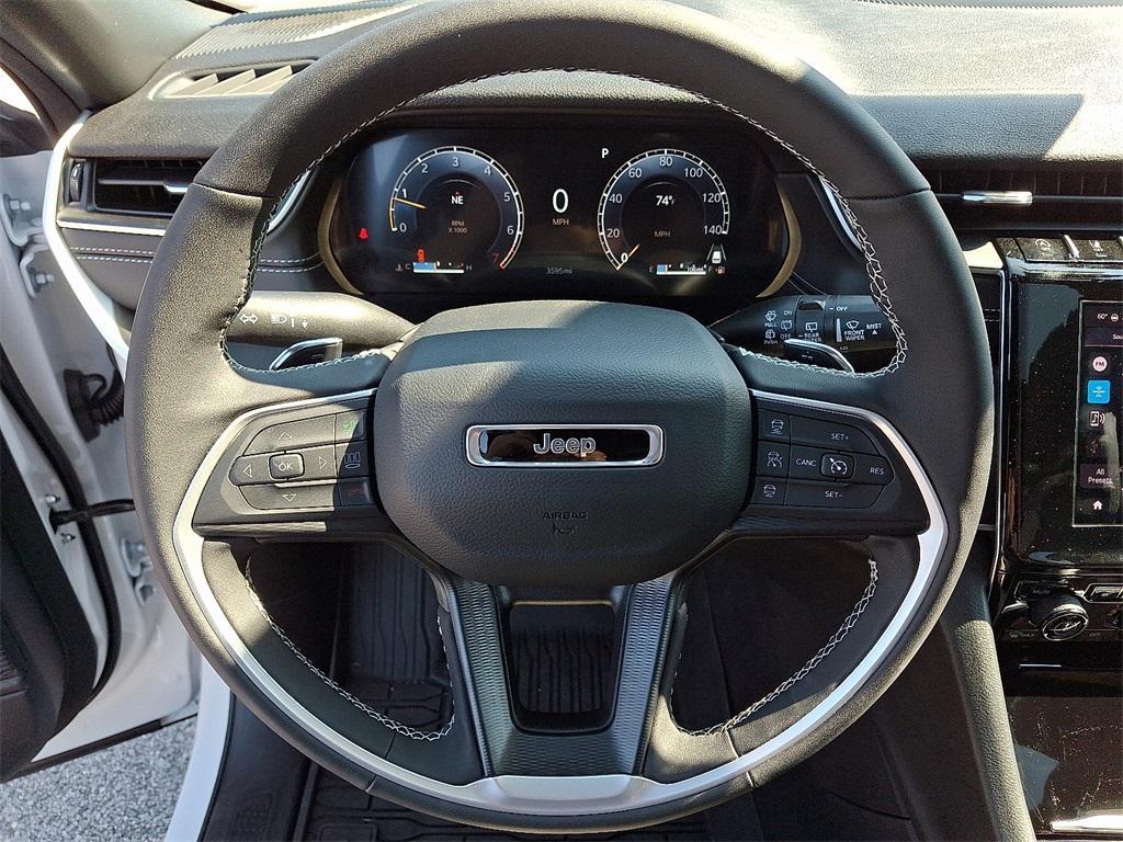 used 2025 Jeep Grand Cherokee car, priced at $37,500
