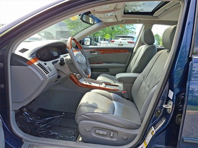 used 2007 Toyota Avalon car, priced at $13,750