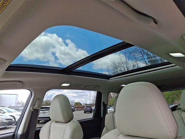 used 2021 Subaru Ascent car, priced at $27,500