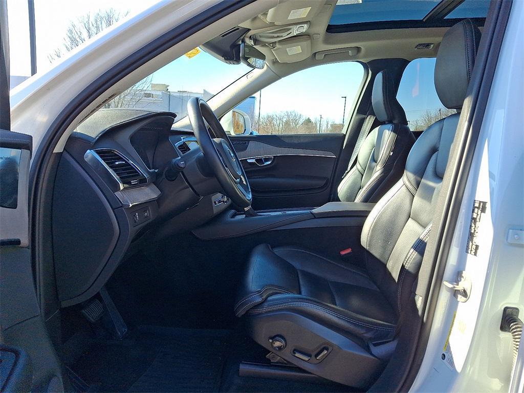 used 2022 Volvo XC90 car, priced at $36,500
