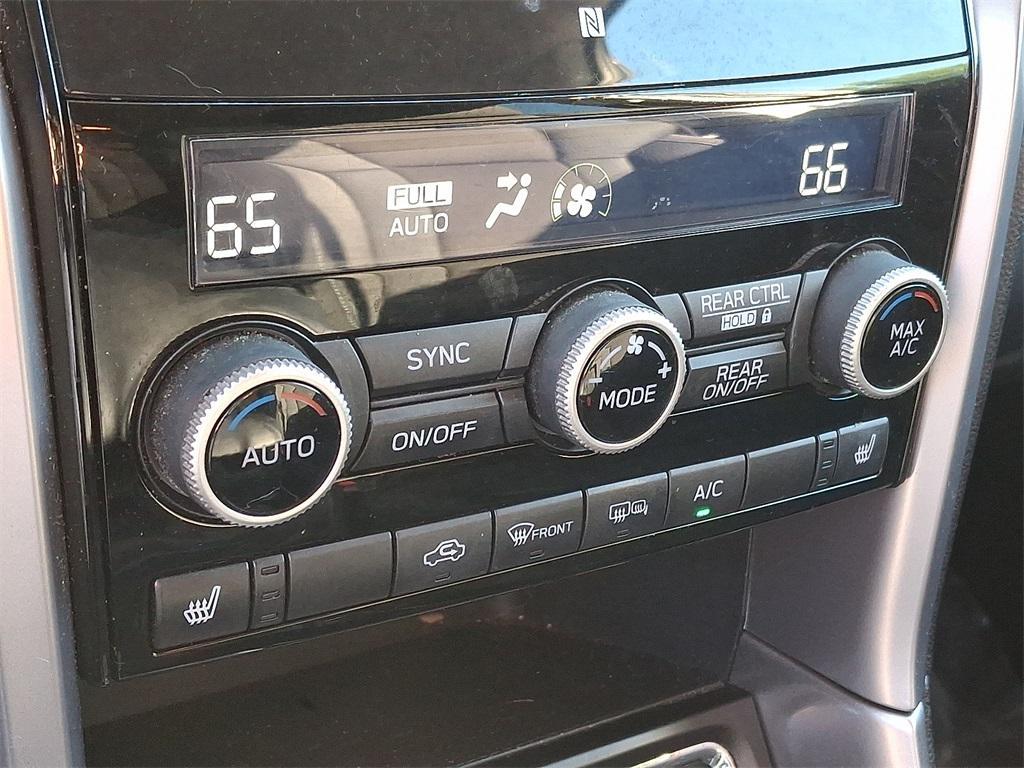 used 2022 Subaru Ascent car, priced at $27,000