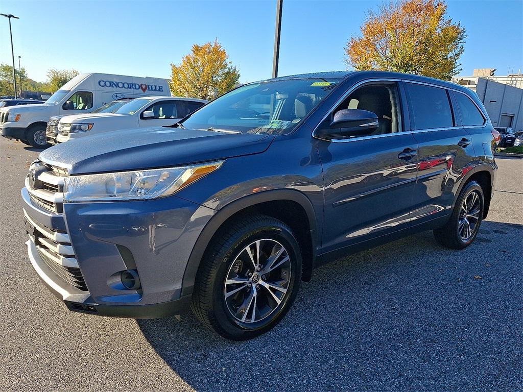 used 2019 Toyota Highlander car, priced at $22,750