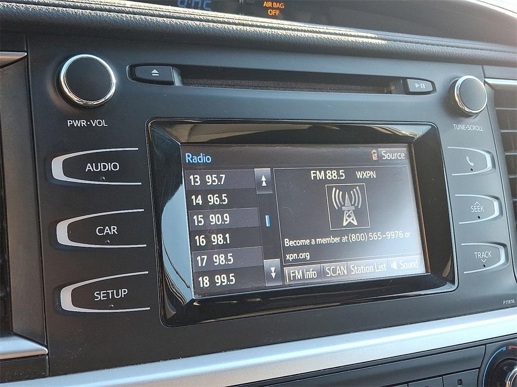 used 2019 Toyota Highlander car, priced at $22,750