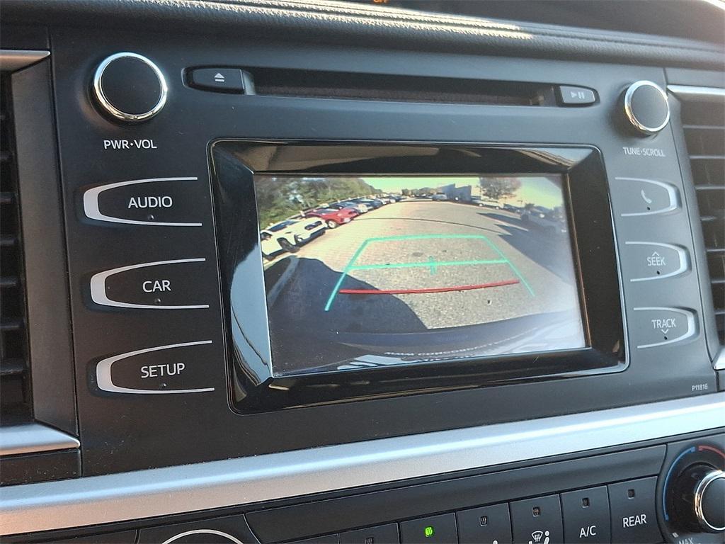 used 2019 Toyota Highlander car, priced at $22,750