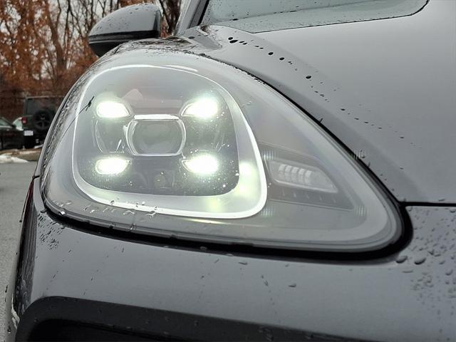 used 2019 Porsche Cayenne car, priced at $39,750