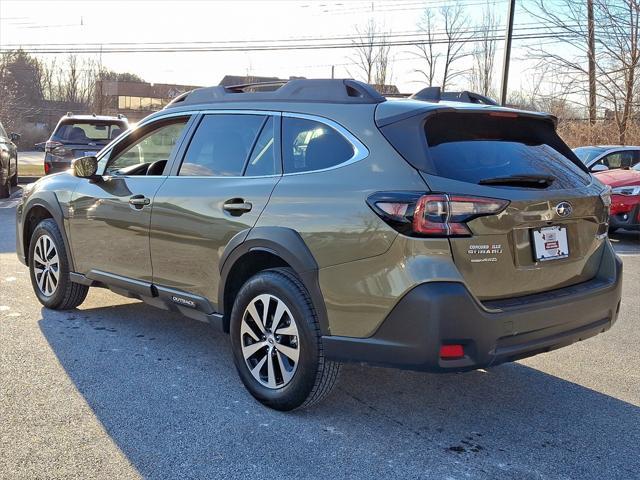 used 2025 Subaru Outback car, priced at $33,000