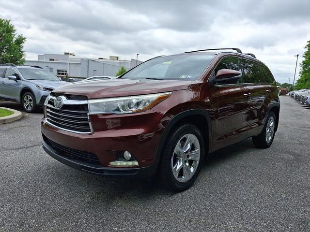 used 2014 Toyota Highlander car, priced at $20,000