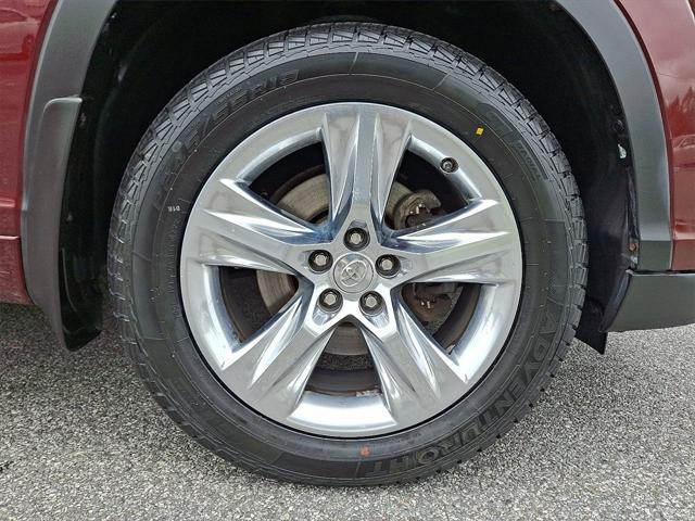 used 2014 Toyota Highlander car, priced at $20,000