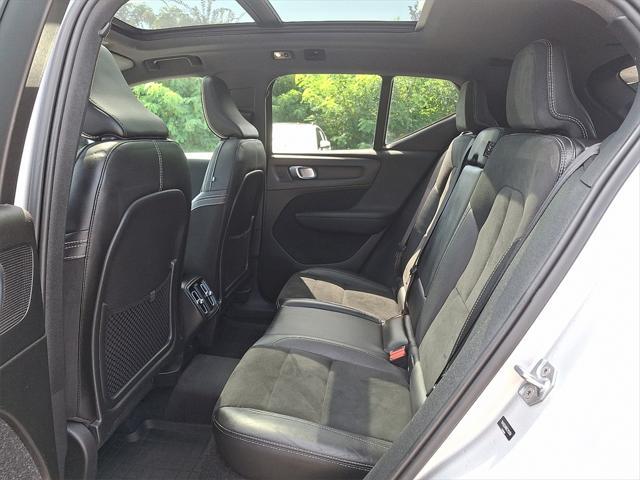 used 2019 Volvo XC40 car, priced at $18,000