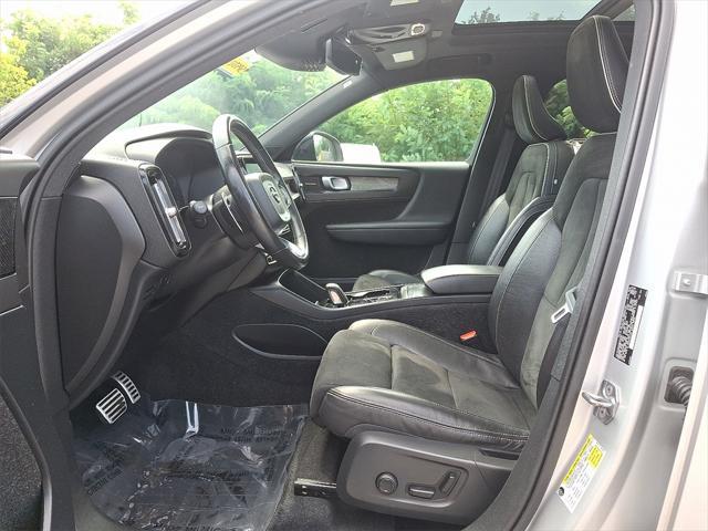 used 2019 Volvo XC40 car, priced at $18,000