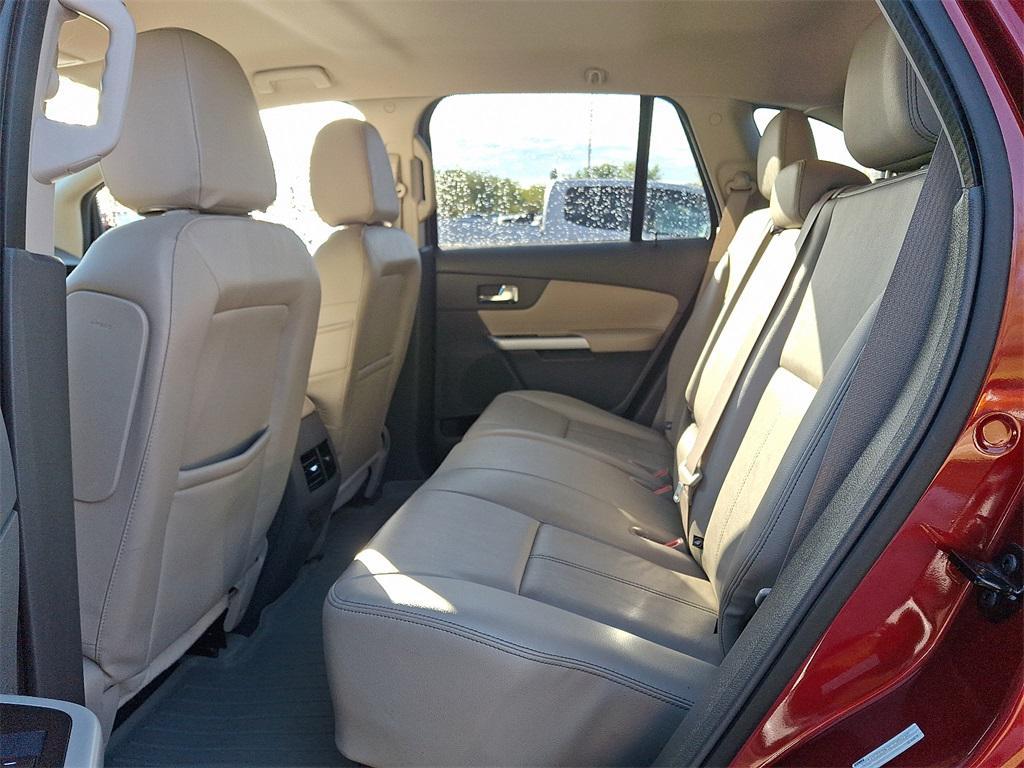 used 2014 Ford Edge car, priced at $10,000