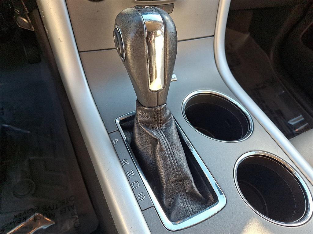 used 2014 Ford Edge car, priced at $10,000