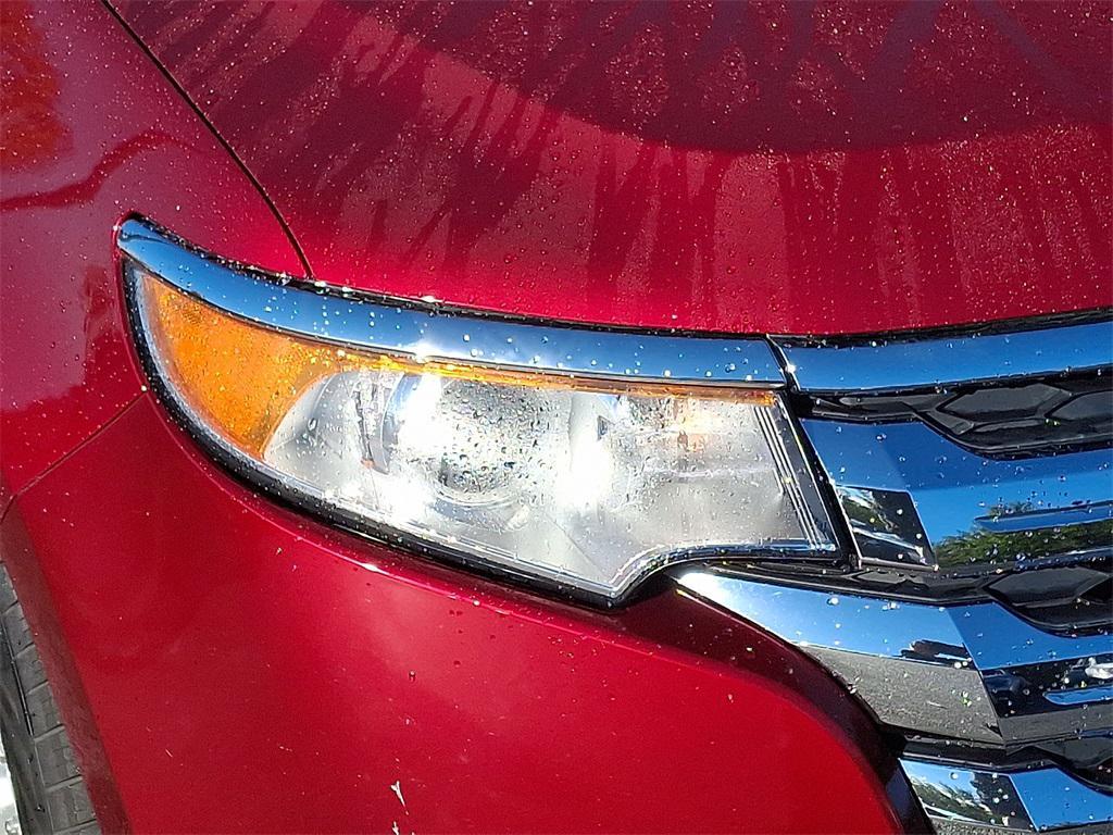 used 2014 Ford Edge car, priced at $10,000