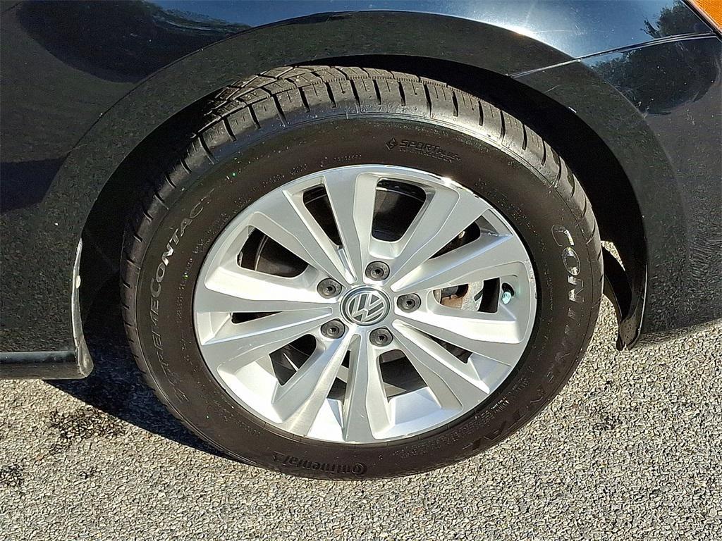 used 2017 Volkswagen Golf SportWagen car, priced at $15,000