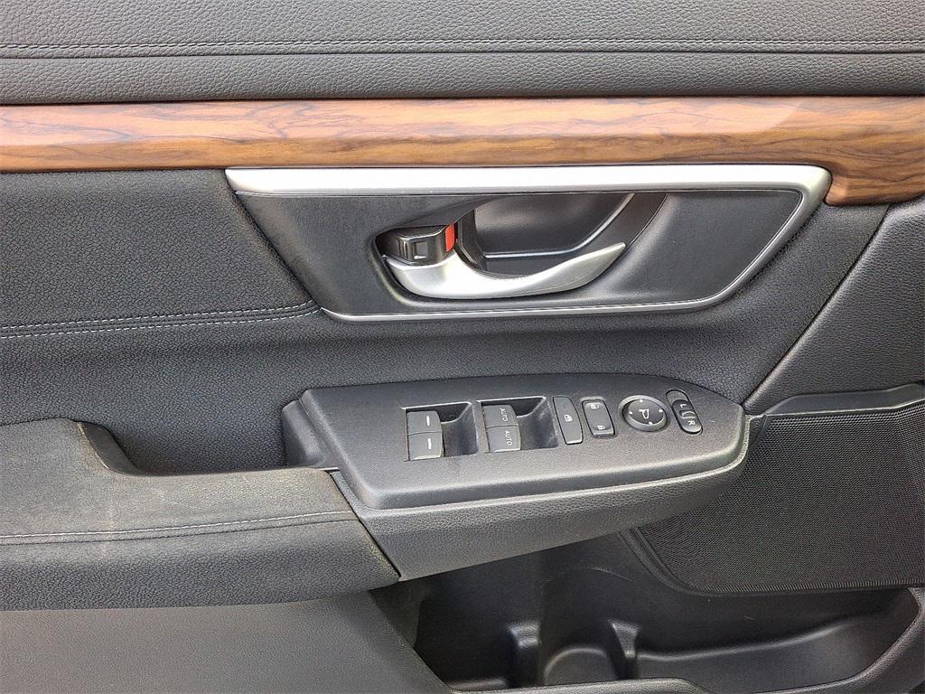 used 2021 Honda CR-V car, priced at $23,700