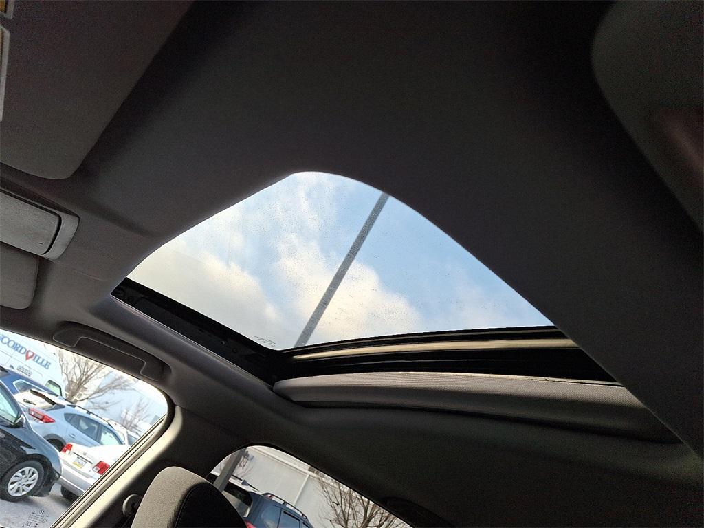 used 2021 Honda CR-V car, priced at $23,700