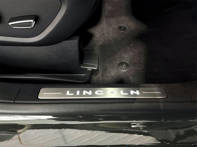 used 2022 Lincoln Nautilus car, priced at $39,758