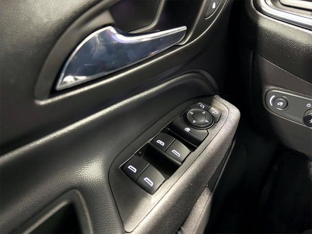 used 2022 Chevrolet Equinox car, priced at $22,849