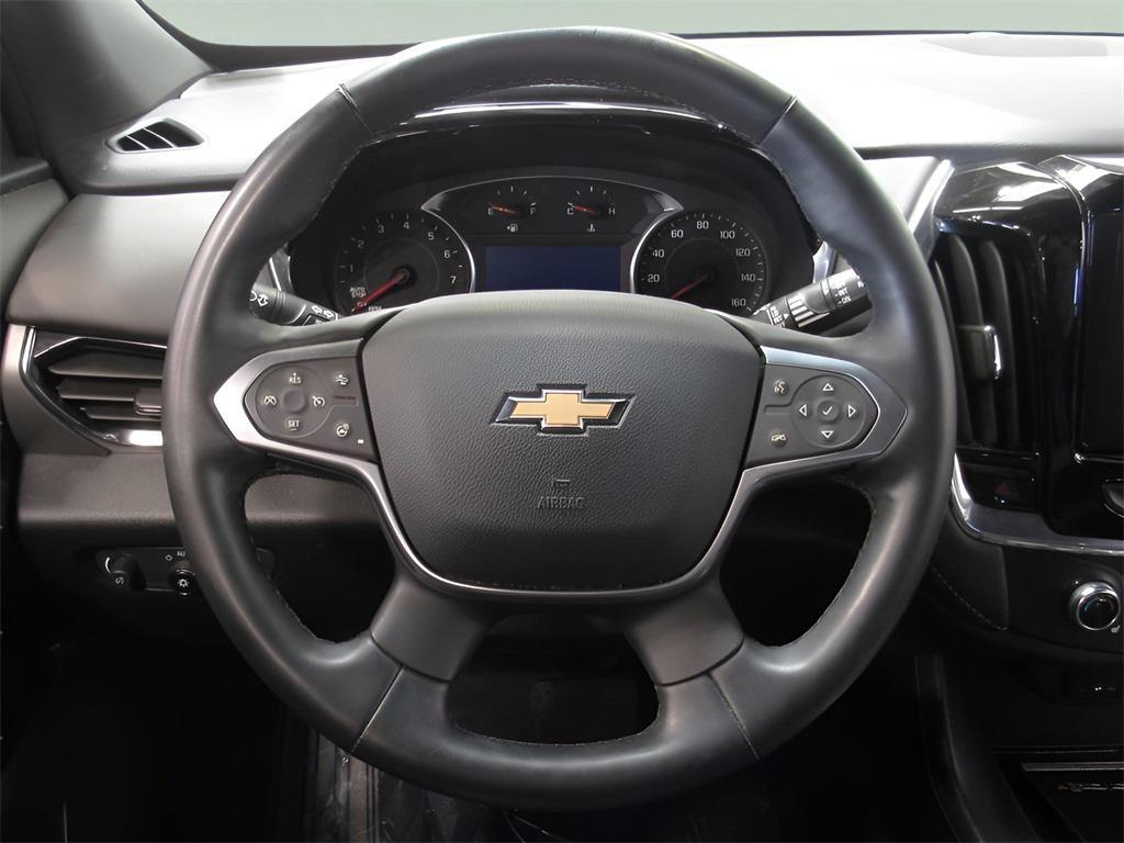 used 2023 Chevrolet Traverse car, priced at $32,888