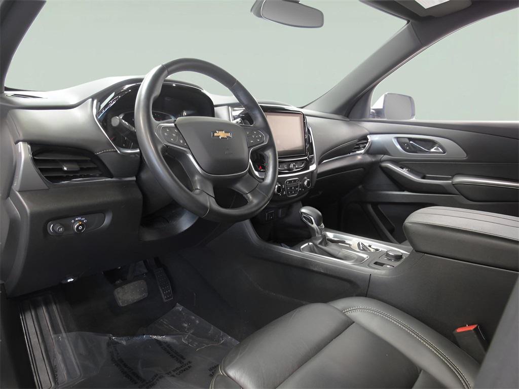 used 2023 Chevrolet Traverse car, priced at $32,888