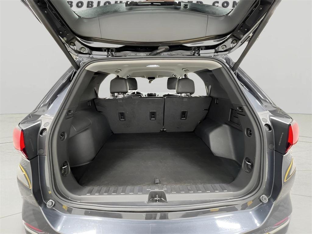 used 2022 Chevrolet Equinox car, priced at $23,288